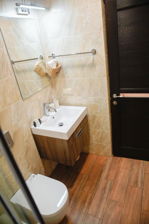 City Center Appartment At Buzand St. Jerevan Exteriér fotografie