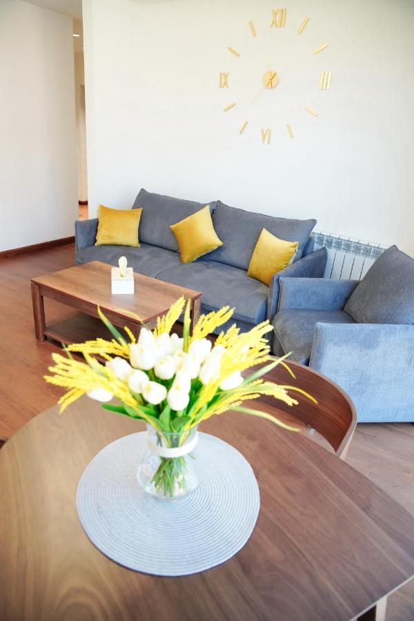 City Center Appartment At Buzand St. Jerevan Exteriér fotografie